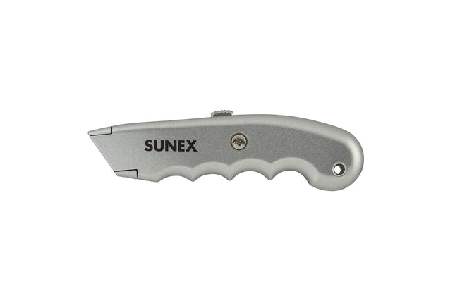 Retractable Utility Knife (Comes with 3 Blades)
