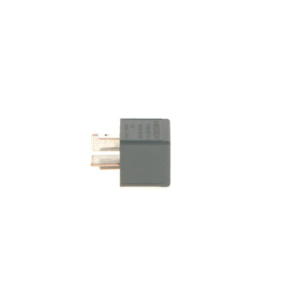 Bosch 0986332002 Mini Relay 12V 70A, IP5K4, Operating Temperature from -40 Degree to 85 Degree C, 4 Pin Relay