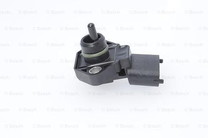 BOSCH 0261230013 Original Equipment Manifold Absolute Pressure (MAP) Sensor - Compatible With Select Hyundai Accent; Subaru Legacy, Outback