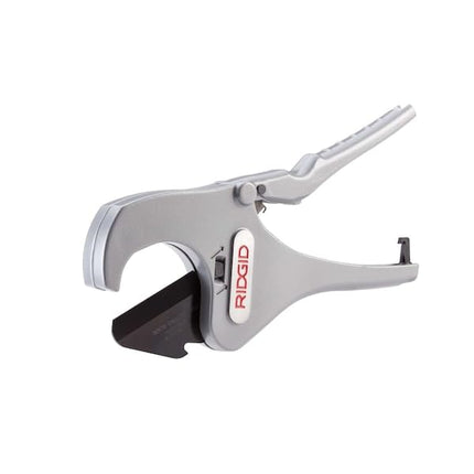 RIDGID 30088 Coupe-tube et tuyaux en plastique à cliquet Modèle RC-2375, Coupe-tube de 1/8 à 2-3/8 pouces, Chrome