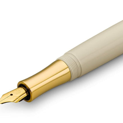 Kaweco STUDENT 70's Soul Fountain Pen I Premium Acrylic Fountain Pen for Ink Cartridges I Nostalgic Fountain Pen in Orange and Cream with Golden Details I Student Pen 16 cm I Nib: B (Broad)