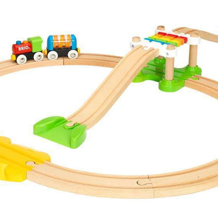 BRIO My First Railway 33727 Beginner Pack Wooden Train Set with Track – Push-Along Train & Rattle Wagon, Toddler Preschool Toy Gift for Boys & Girls, 18 Months and Up