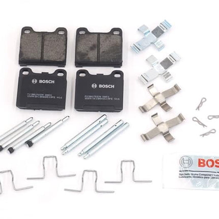 BOSCH BP31 QuietCast Premium Semi-Metallic Disc Brake Pad Set - Compatible with Select Alfa Romeo, Audi, BMW, Ferrari, Lamborghini, Maserati, Mercedes-Benz, Porsche, Saab, Volkswagen, Volvo