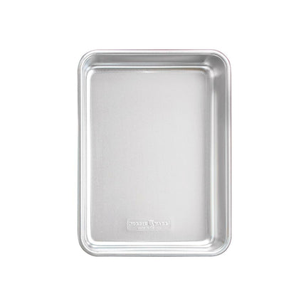 Nordic Ware Natural Aluminum Commercial Rectangular Cake Pan 9 x 13 Black