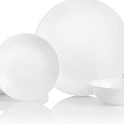Corelle 18-Piece Dinner Set, Winter Frost White Service for 6, Chip Resistant Dinnerware, Includes 26cm Dinner Plates, 17cm Salad/Side Plates and 530ml Soup/Cereal Bowls 18-Piece Dinnerware Set