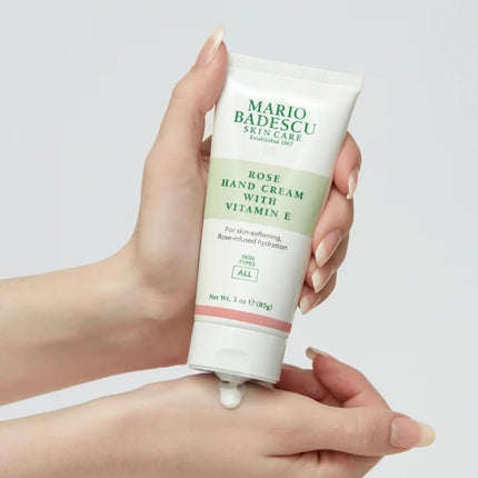 Crema de manos de rosas con vitamina E de Mario Badescu para mujer - Crema de 3 oz