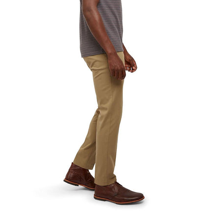 Dockers Men's Slim Fit City Tech Trousers, New British Khaki, 38Wx30L
