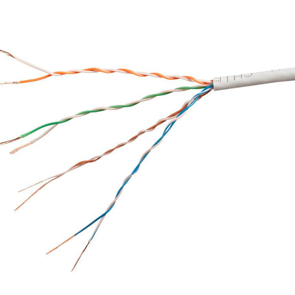 Câble de raccordement Ethernet Monoprice SlimRun Cat6 - Cordon réseau Internet - RJ45, toronné, 550Mhz, UTP, CMR, classement colonne montante, fil de cuivre pur nu, 28 AWG, 1,5 m, rouge