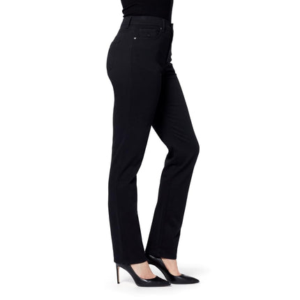 Gloria Vanderbilt womensAmanda Classic Tapered Jean Jeans - Black - 6