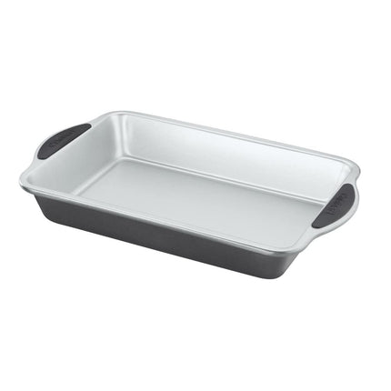 Cuisinart SMB-139CP Easy Grip Bakeware 13-Inch by 9-Inch Cake Pan