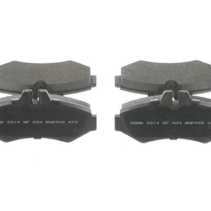 BOSCH BHD928 QuietCast Medium Duty Semi-Metallic Brake Pad Set - Compatible with Select Dodge Sprinter 2500/3500; Freightliner Sprinter 2500/3500; Mercedes-Benz G500, G55 AMG, G550; REAR