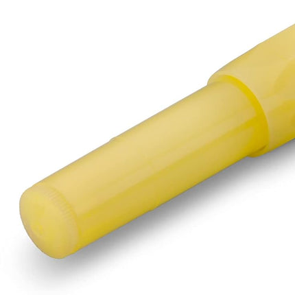 Kaweco Frosted Sport Sweet Banana Fountain Pen I Premium Fountain Pen for Ink Cartridges with High-Quality Steel Nib I Fountain Pen 13 cm I Fountain Pen in Yellow I Nib Width: M (Medium)