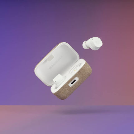 Auriculares Sennheiser Momentum True Wireless 3 - Auriculares intrauditivos Bluetooth para música y llamadas con cancelación de ruido adaptativa, carga inalámbrica Qi, 28 horas de batería y diseño compacto, blancos