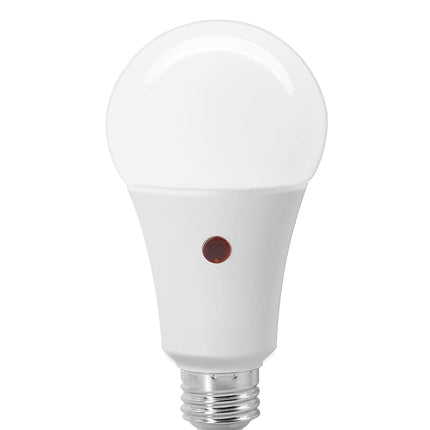 Foco LED Sylvania Dusk to Dawn A21 con sensor de luz de encendido/apagado automático, 100W=13W, 1500 lúmenes, 5000K, luz diurna - 1 paquete (41291)