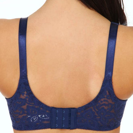 Bali Lace 'N Smooth Underwire Bra, Lace Bra with Stay-in-Place Straps, Full-Coverage Stretch-Lace Underwire Bra for Everyday, Nude, 40D
