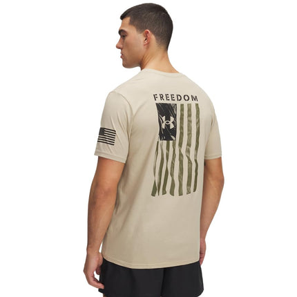 Under Armour Mens Freedom Flag Short Sleeve T Shirt, (290) Desert Sand / / Black, XS