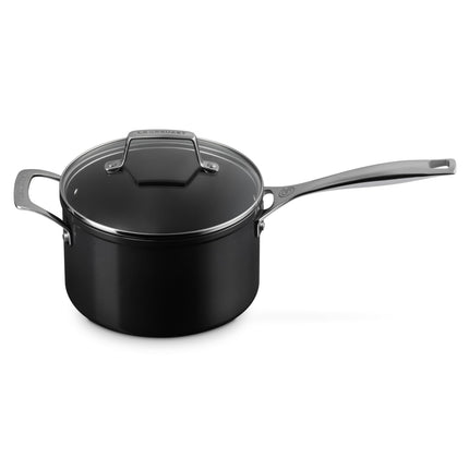 Le Creuset Essential Non-Stick Ceramic Saucepan wi