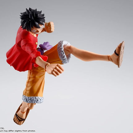 Bandai S.H. Figuarts Monkey D. Luffy - Raid into Onigashima Action Figure