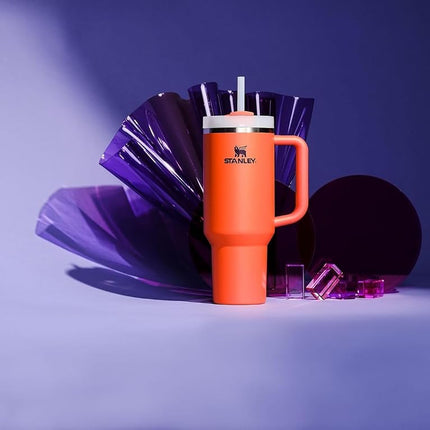 Vaso térmico Stanley Quencher H2.0 FlowState de acero inoxidable con tapa y pajita para agua, té helado o café, batidos y más, Tigerlily Plum, 40oz, 10-11824-060