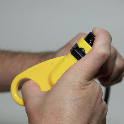 Klein Tools VDV002-818 Coax Install and Test Kit with Crimp Tool, Includes Tester, Stripper and Universal F Connectors