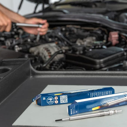 Bosch 0250201044 (GLP104) - Glow plug Duraterm Glow Plug - Carton box - 1 piece - for diesel engine vehicles