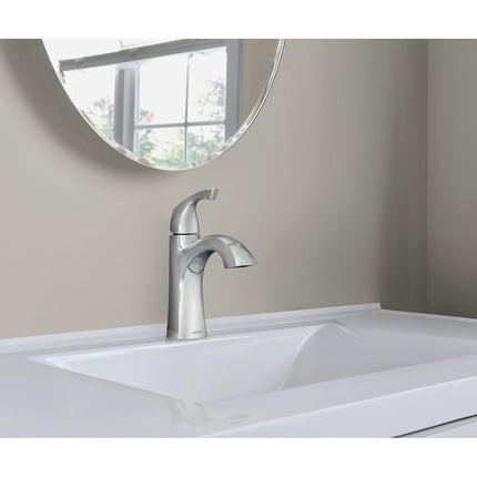 Moen Lindor 84505 Robinet de lavabo de salle de bain WaterSense à entraxe de 10 cm, 1 poignée, fini chrome, avec drain et plaque de recouvrement