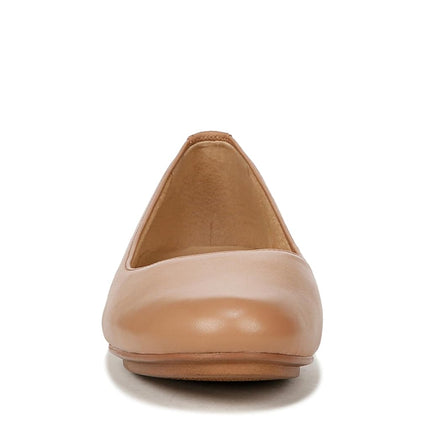 Naturalizer Womens Maxwell Round Toe Comfortable Classic Slip On Ballet Flats, Frappe Leather, 6.5 Wide