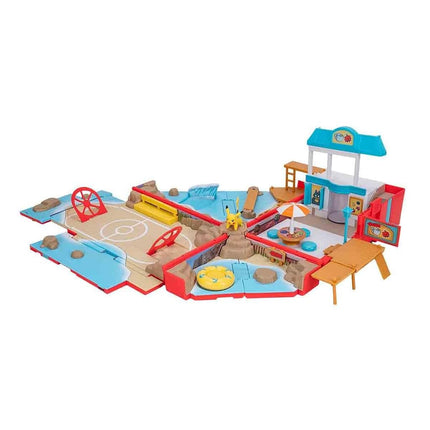 Pokémon Carry Case Beach Battle Playset - Portable Transforming Backpack Playset with Action Features and 2-inch Pikachu Battle Figure