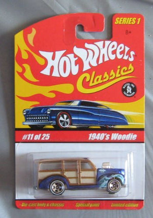 Hot Wheels Classics Série 1 Woodie des années 40 BLEU 11/25 #11 Voiture moulée sous pression de collection à l'échelle 1:64 avec peinture Spectraflame spéciale