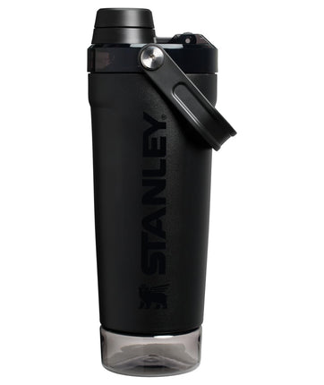 Stanley Activate Shaker Bottle 20 oz | Leakproof I