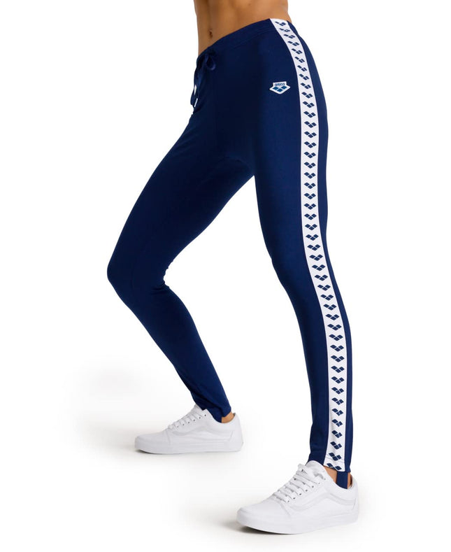 ARENA Women's Caroline Team Stirrup Pant, Medium M