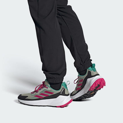 adidas Mens National Geographic X Terrex Trailmaker 2 GTX Hiking Hiking Sneakers Shoes - Black, Grey, Sesame/Real Magenta/Core Black, 10.5 UK