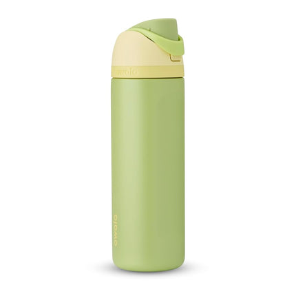 Owala Disney Princess FreeSip Insulated Stainless Steel Water Bottle with Straw for Sports and Travel, BPA-Free Sports Water Bottle, 24 oz, Tiana