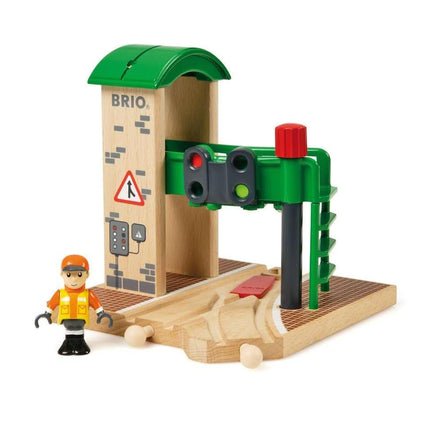 BRIO World Train Signal Station – Wooden Railway Accessory for Kids Age 3 Years and Up, Signal Box Add-On, Compatible with BRIO Railway Sets, Preschool Learning Toy, Gift for Boys & Girls