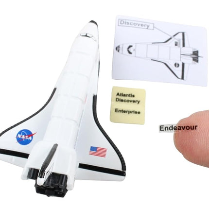 Daron Space Shuttle On Launch Pad Diecast Toy