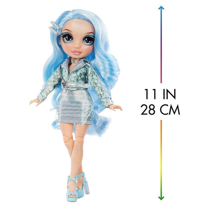 Rainbow High Poupée mannequin de collection pour enfants avec 2 tenues interchangeables et accessoires de poupée - Cadeau pour les enfants de 6 à 12 ans, Gabrielle Ice (bleu clair)