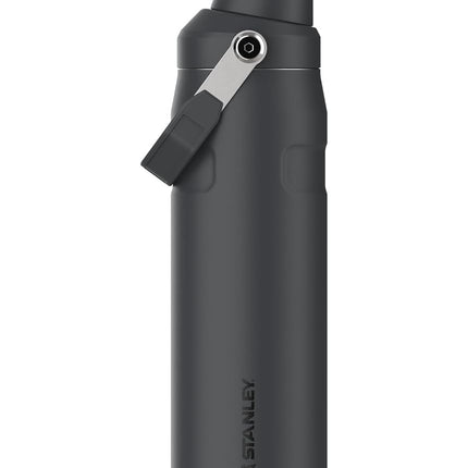 Botella de agua Stanley IceFlow de 24 oz de flujo rápido | Tapa de boquilla en ángulo | Ligera y a prueba de fugas para viajes y deportes | Acero inoxidable con aislamiento | Sin BPA | Negro 2.0 VRT
