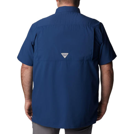 Columbia Men's Slack Tide Camp Shirt, Short Sleeve Shirt, Carbon, X-Small