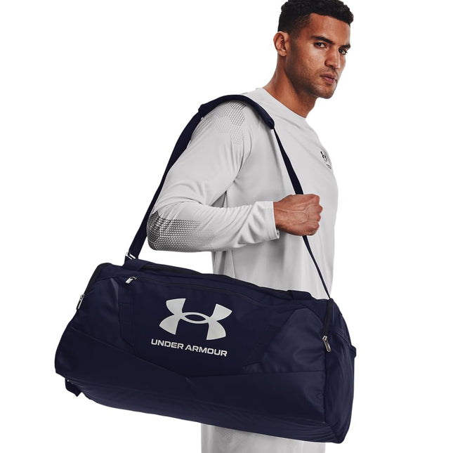 Under Armour UA Undeniable 5.0 Duffle, Water-Resistant Gym Bag, Comfortable and Versatile Unisex Duffle Bag,Midnight Navy / Midnight Navy / Metallic Silver