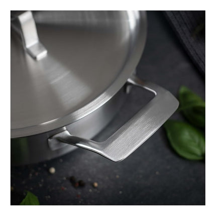 KUHN RIKON Olla baja de cinco capas Culinary, 24 cm/3 L, apta para horno con tapa de acero inoxidable. Cacerolas de inducción. Garantía de utensilios de cocina aptos para lavavajillas.