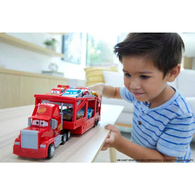 Disney and Pixar Cars Mack Hauler, 13-inch Toy Transporter Truck with Ramp & Carry Storage for 12 Vehicles, Gift for Kids Ages 4 Years Old & Up, HDN03