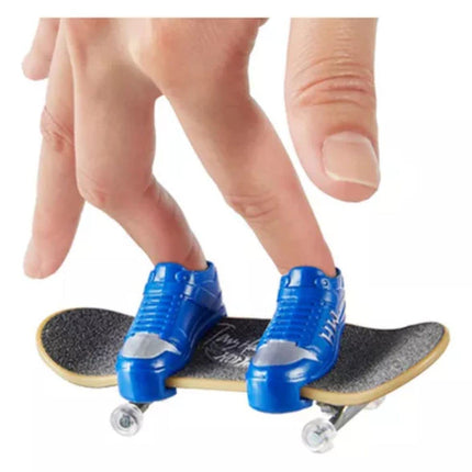 Hot Wheels Skate Skateboard de collection avec véhicule HNG59