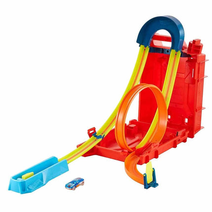 Hot Wheels Unlimited Fuel Can Stunt Box Playset & Car