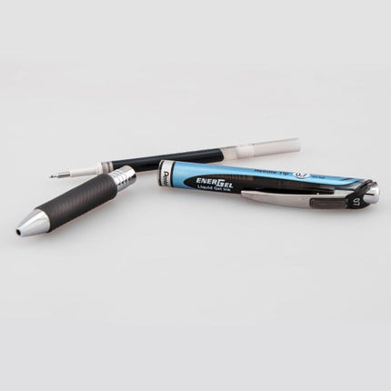 Recambios Pentel Energel 0.7 - Punta de aguja - Trazado medio - Paquete de 4 negros y 4 azules (8 en total) - Modelo: LRN7
