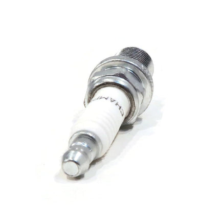 GENUINE CHAMPION SPARK PLUGS - RC12YC SPARK PLUG (PREM PLUG IS 2071) 515312