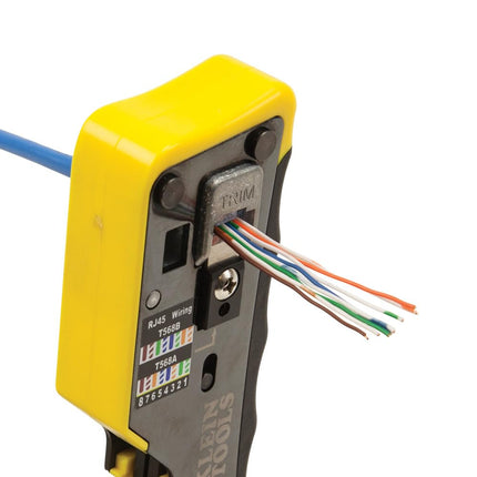 Klein Tools VDV826-762 Conector modular de datos Pass-Thru, RJ45 CAT5e, chapado en oro, conectores Pass Through, paquete de 200