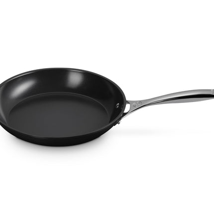 Le Creuset Essential Non-Stick Ceramic Shallow Fry