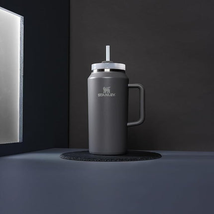 STANLEY Quencher H2.0 FlowState Vaso térmico de acero inoxidable con tapa y pajita para agua, té helado o café, batido y más, Stone, 64oz