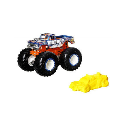 Hot Wheels HW Monster Trucks Bigfoot Crash Legends 1:64 Scale
