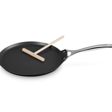 Le Creuset Toughened Nonstick PRO Crepe Pan with R